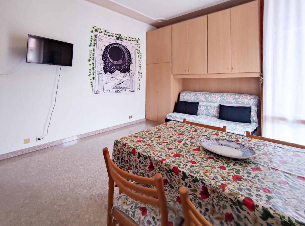 Casa Della Luna - By Ligooria Apartment Pietra Ligure